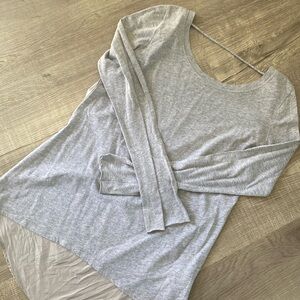 Low back casual t-shirt